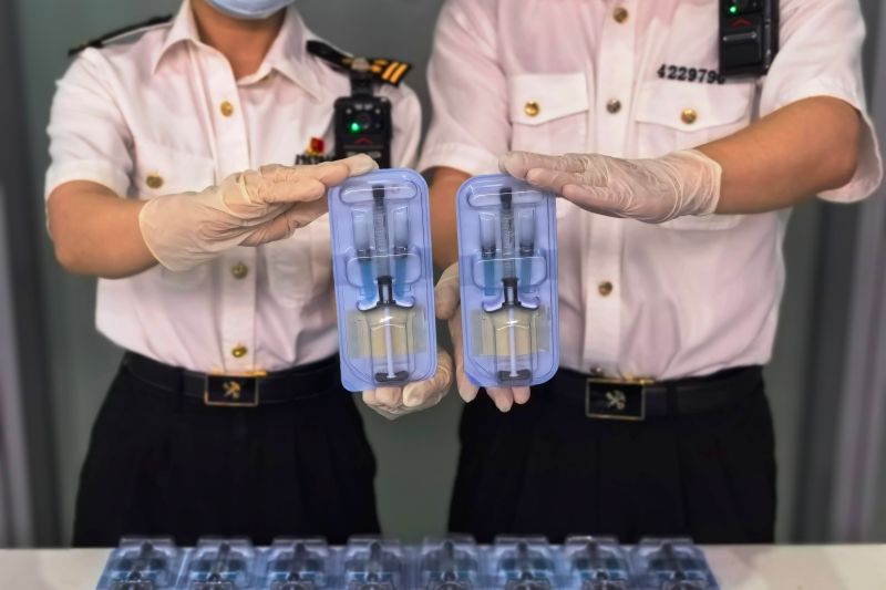 煙臺海關(guān)查獲違規(guī)攜帶進境注射用玻尿酸針劑（圖）